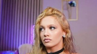 sabrinajadex 6/26/26 Pussy rub oilt tits show