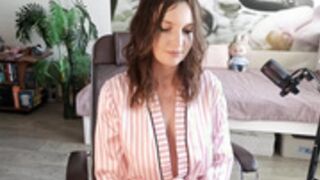 jennycutey 2026-06-21_09-46-08