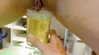 SexyMamy89 03-06-2026 PISSING