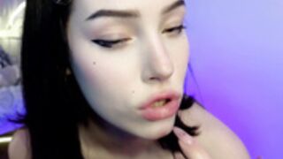 liaglamour 20250507-180239