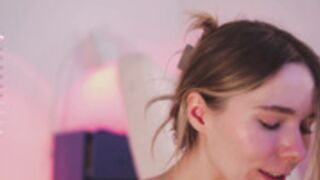 cute pie an masturbating