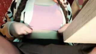 Pantyless 2025-04-07