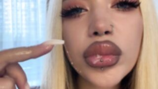 Wet Obsession: You Can’t Look Away