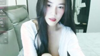Tasty Asian dumpling has nice tits