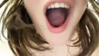 lucy-joy 20260619 Public risky pussy fingering