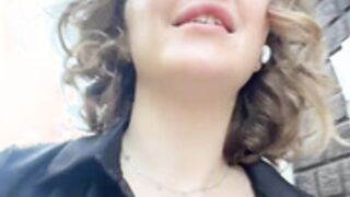 KellyKeler 20260610 Public pussy show