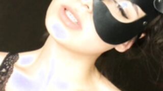 ShakiraLoca 18