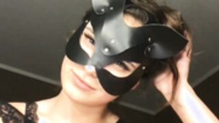ShakiraLoca 18