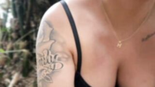 Dianita_1988 squirt show in public park