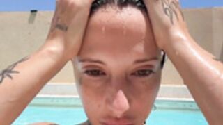 BellaGiaxxv big squirt pee pipi piss peeing 2026-06-22