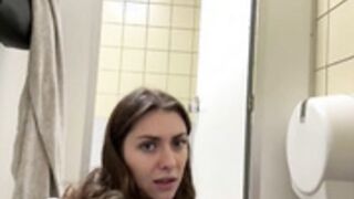 MariiD big squirt pee pipi piss peeing 2026-06-19