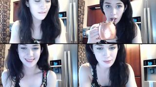 Evelynclaire most intimate moments in cam recording 2017-07-24_062707
