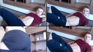 Cristiano_ronaldo_ is moaning for a big cock in cam recording 2017-08-17_183637