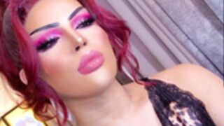 Cherryharper chilling
