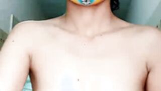 Round Boobs 80