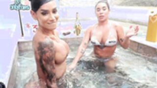 Sweetlaurasaenz with Girlfriend 3