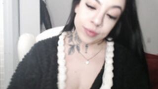 Portuguese strong girl
