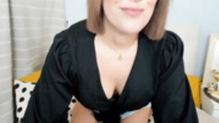 mollycrazy_2026-05-12_05-11-27_740.tsssd