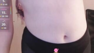 sharon_la_vie in public chat