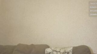 sweetkira555 dildo and squirt