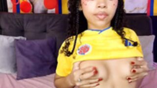 Juicy Latina Lucie