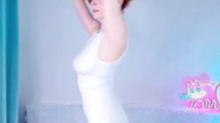 Poompoompeach_ 20260705 slapping her massive tits