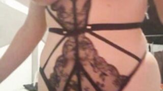 spanish busty huurreeem3 3