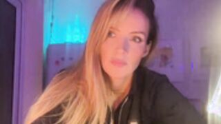 Courtney 60