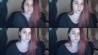 Bombmarls big dildo fucking her pussy in cam recording 2017-08-11_235641