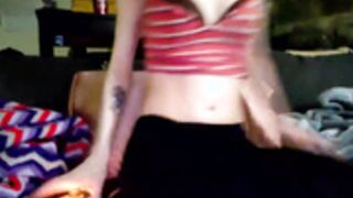 daintydarlingxoxo spreading ass