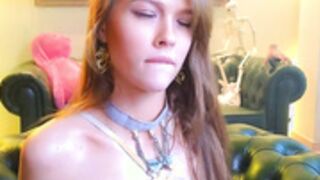 _demi_dee_ glass dildo in ass