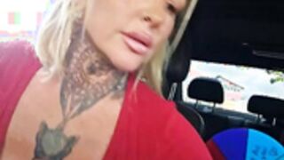 YourMommyBlair facesitting fingering his wet pussy