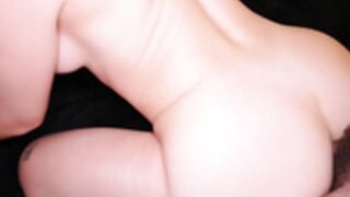 Luna kiss anal1