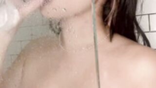 vietwhhore shower bj
