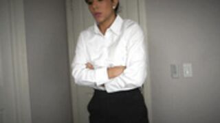Sloane Sabbath - Manager Becomes The Entertainment