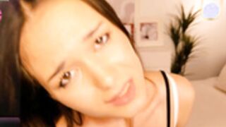 Skinnyellie　moan