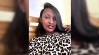 Belle jeune femme Cynthia