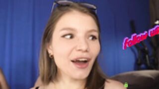 Archive 2022-10-26-helena_play-Facial