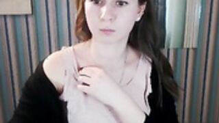 bella_strosh nipslip