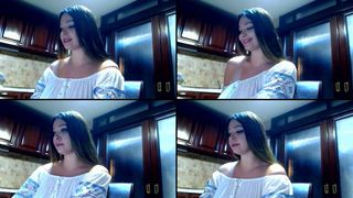 Zuzulici squirted a fuckin waterfall chit chat squirt n alotta pussy play in free cam recording 2017-10-01_234914_duration.sec_4315