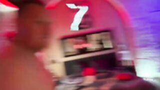 Magnifique milf aux seins énormes darkmoonsubmissive