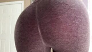 Goddess Aria Zahara - Sweaty Yoga Pants Ass Worship