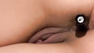 KingaKay22 - Sharpie in her ass