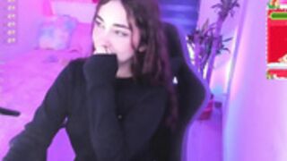 Anniebrie 126 - 2024