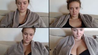 DiamondTits pussy shot in free cam recording 2017-08-31_110853