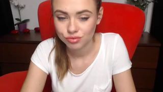 luciaa21 super hot and unknown