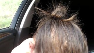 Шурыгина голая на природе и дрочит в машине