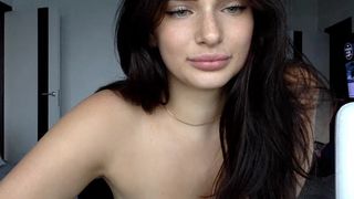 MFC_KissNastya_September-07-2017_15-44-40