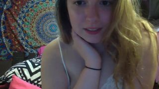 Perky_princess16 cam recording 2016 April 28 101535