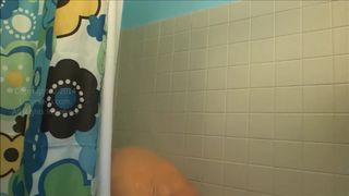 Popsicle In Shower oldschool cam recording 2014-10-17